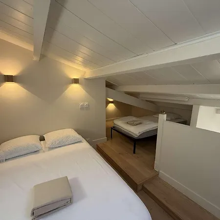 Apartman En Duplex, Climatisation, Centre - 4 Pers. - Fr-1-81-774